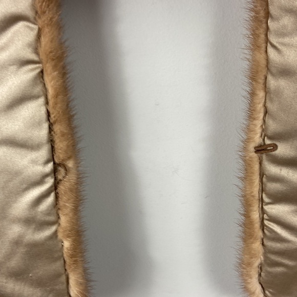 VINTAGE David Graff Albany 50’s Mink Cape - Picture 11 of 14